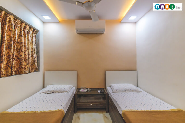 Guest House near Andheri railway station
